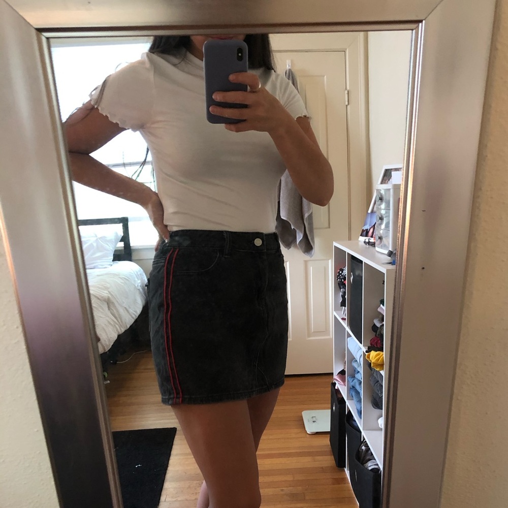 PacSun Black Denim Skirt- Sz 27